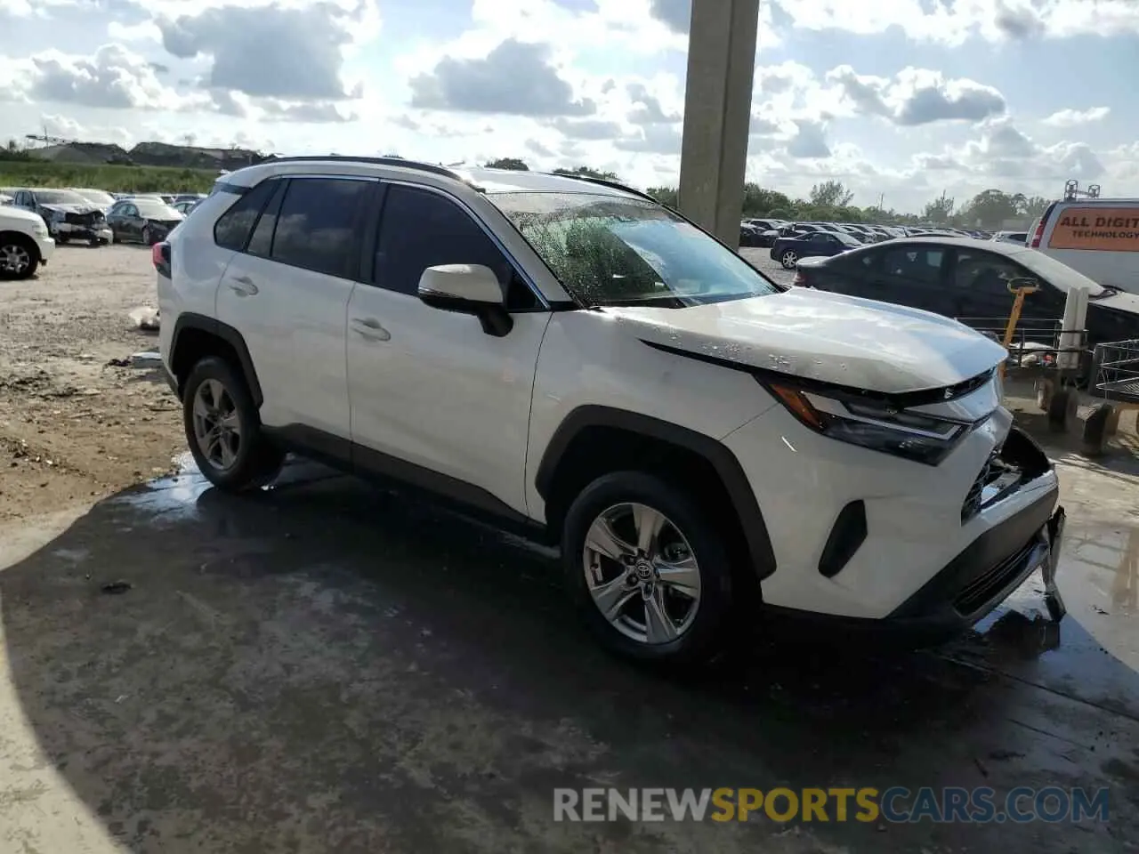 4 Photograph of a damaged car 2T3W1RFV0PC242955 TOYOTA RAV4 2023