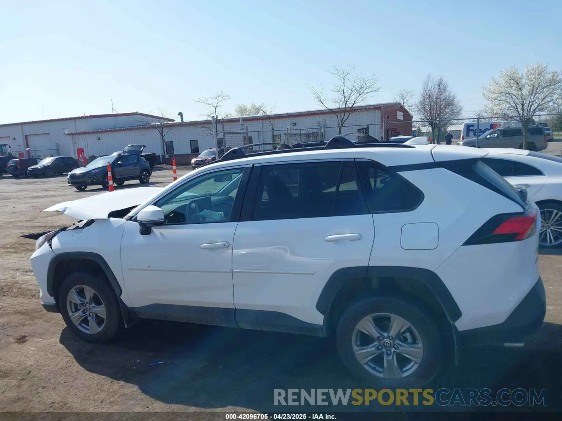 13 Photograph of a damaged car 2T3W1RFV0PW269894 TOYOTA RAV4 2023