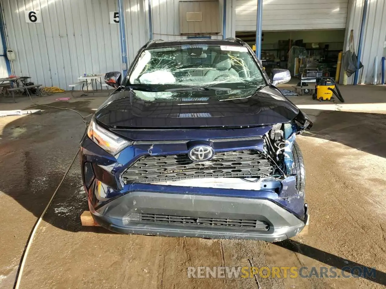 5 Photograph of a damaged car 2T3W1RFV0PW271712 TOYOTA RAV4 2023