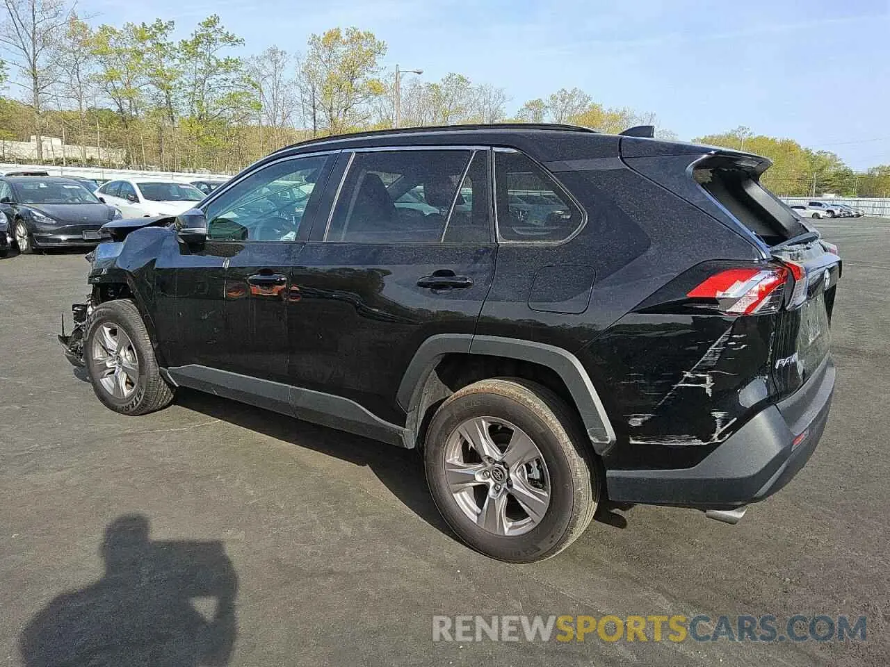 2 Photograph of a damaged car 2T3W1RFV0PW278109 TOYOTA RAV4 2023