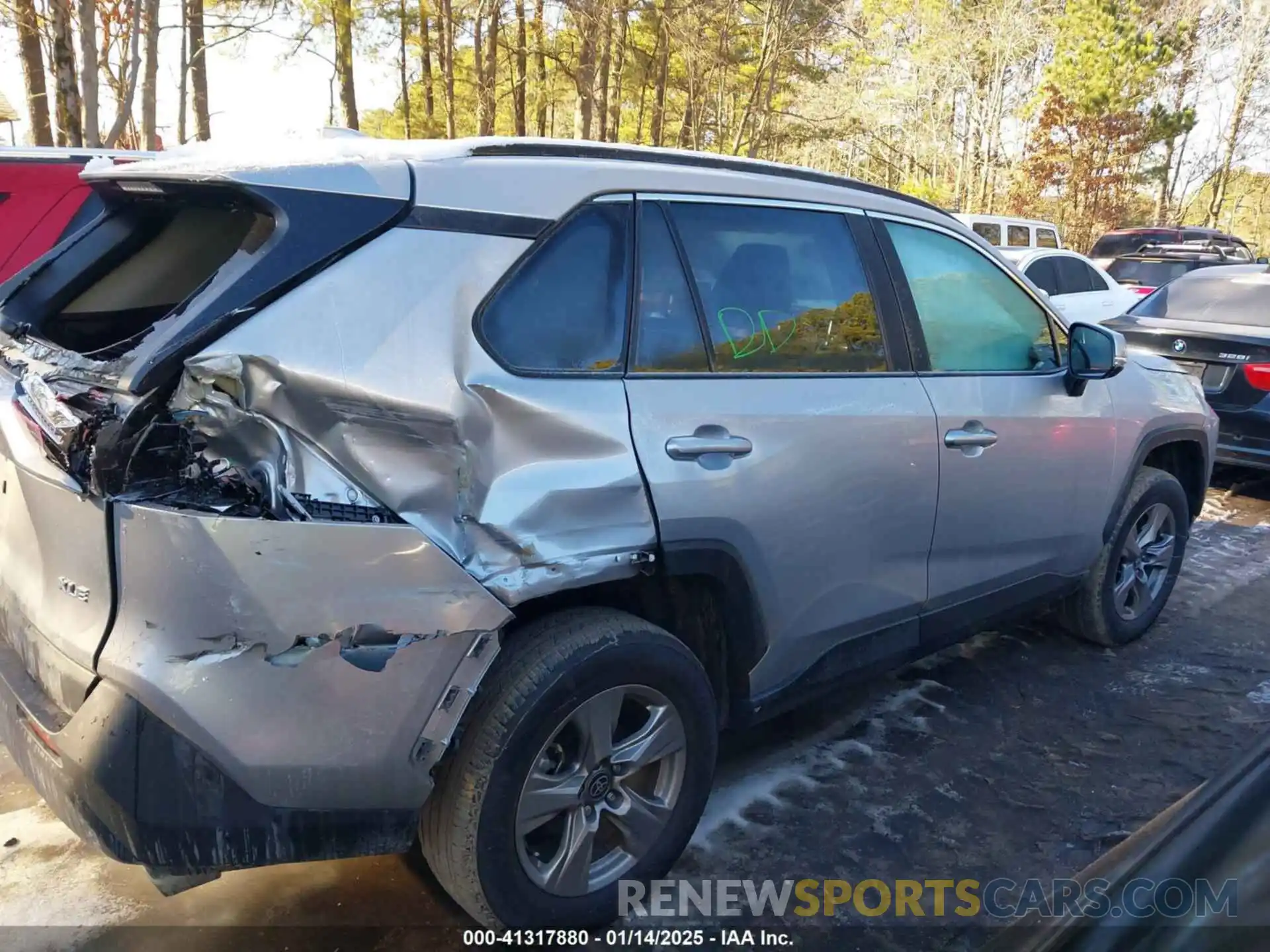 13 Photograph of a damaged car 2T3W1RFV0PW286632 TOYOTA RAV4 2023