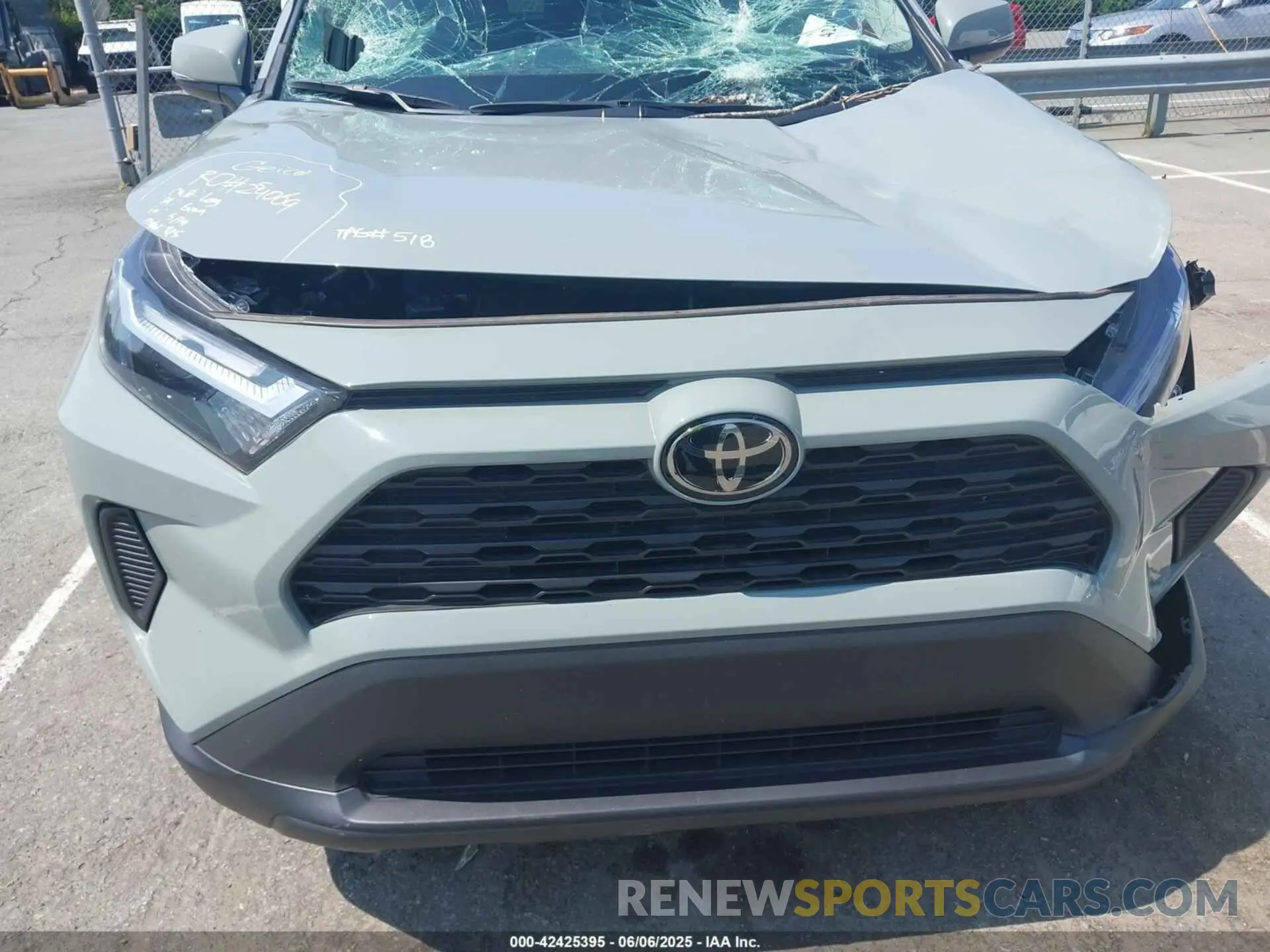 17 Photograph of a damaged car 2T3W1RFV0PW292835 TOYOTA RAV4 2023