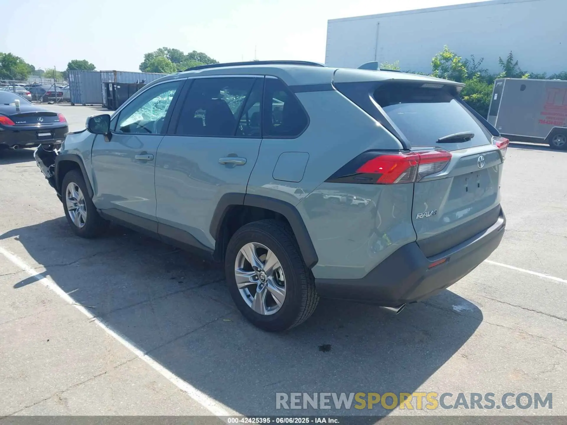 3 Photograph of a damaged car 2T3W1RFV0PW292835 TOYOTA RAV4 2023
