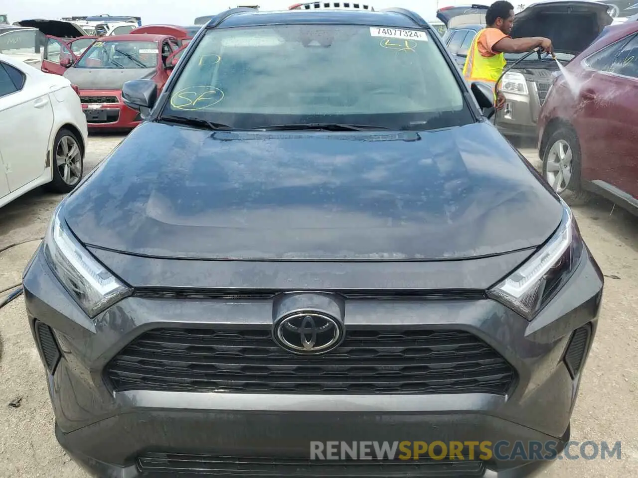 5 Photograph of a damaged car 2T3W1RFV1PC229826 TOYOTA RAV4 2023