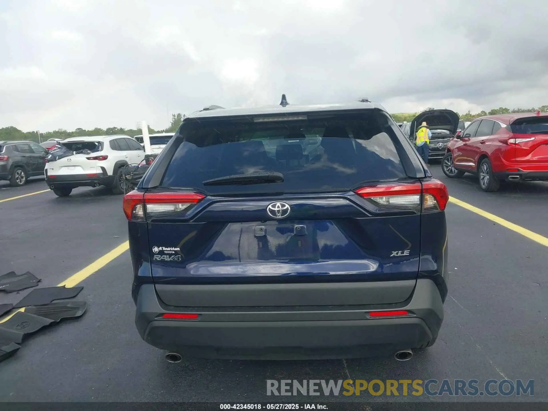 16 Photograph of a damaged car 2T3W1RFV1PW242848 TOYOTA RAV4 2023