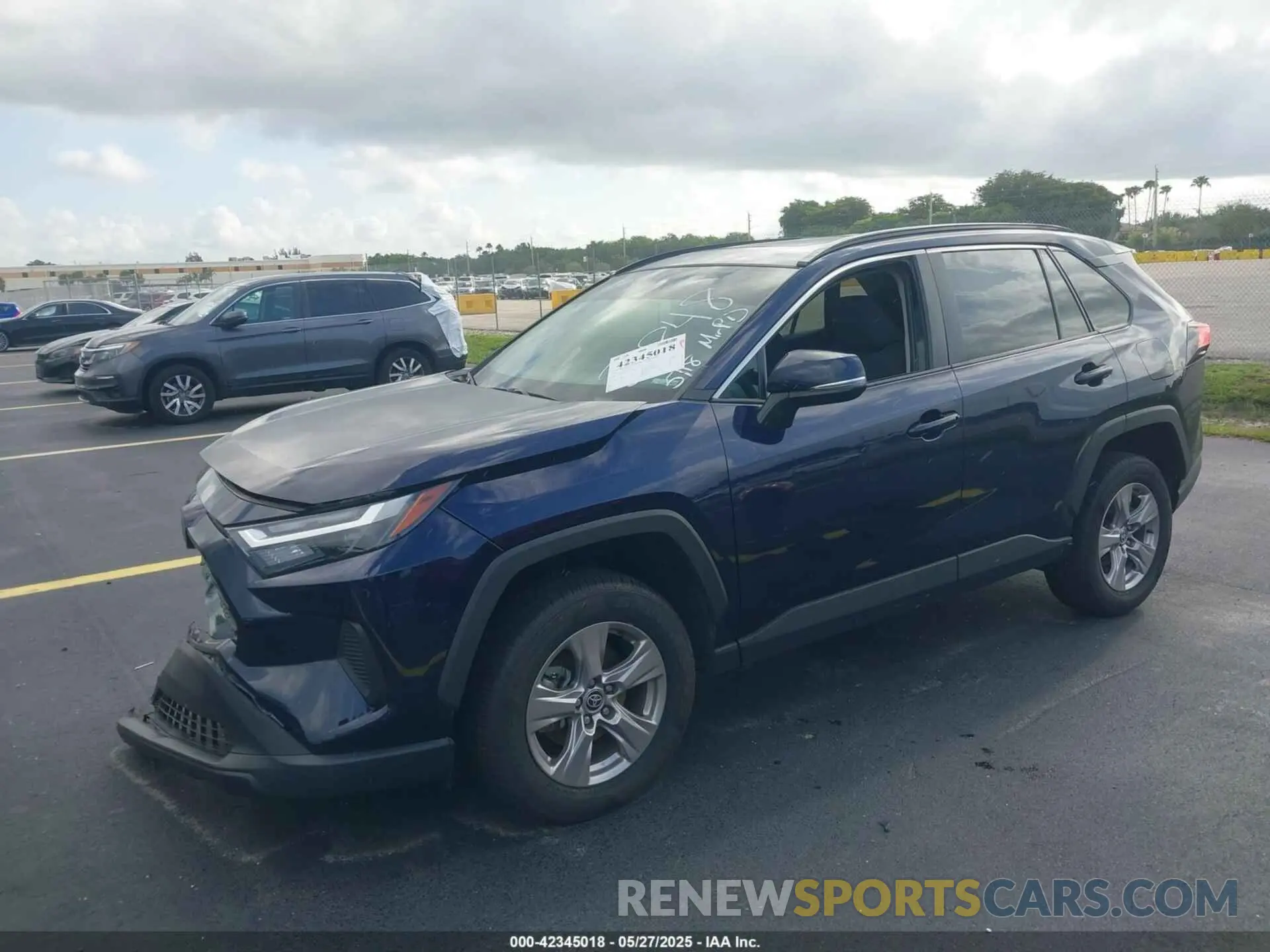 2 Photograph of a damaged car 2T3W1RFV1PW242848 TOYOTA RAV4 2023