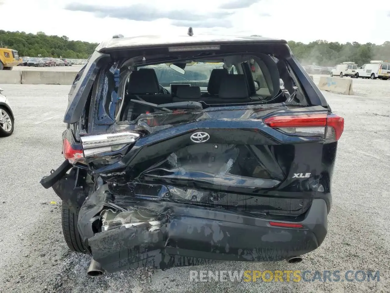 6 Photograph of a damaged car 2T3W1RFV1PW266907 TOYOTA RAV4 2023