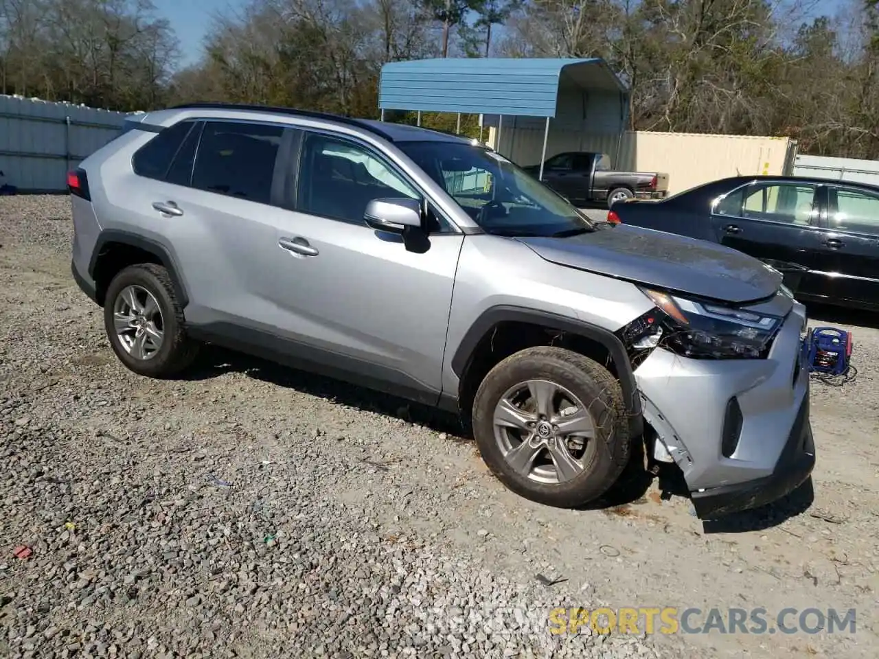 4 Photograph of a damaged car 2T3W1RFV2PC247414 TOYOTA RAV4 2023