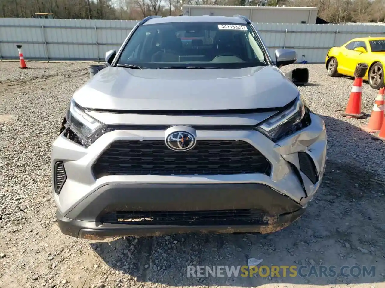 5 Photograph of a damaged car 2T3W1RFV2PC247414 TOYOTA RAV4 2023