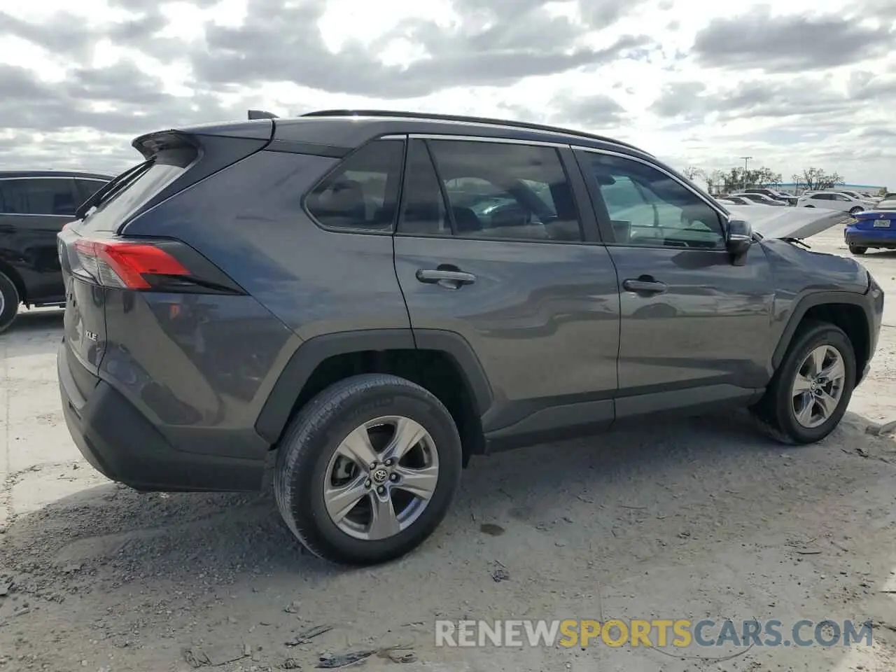 3 Photograph of a damaged car 2T3W1RFV3PW238896 TOYOTA RAV4 2023