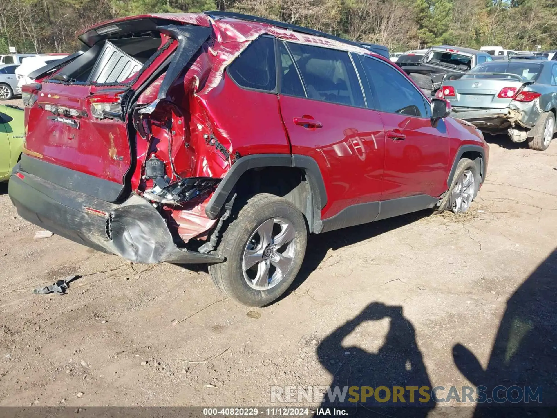 4 Photograph of a damaged car 2T3W1RFV3PW243760 TOYOTA RAV4 2023