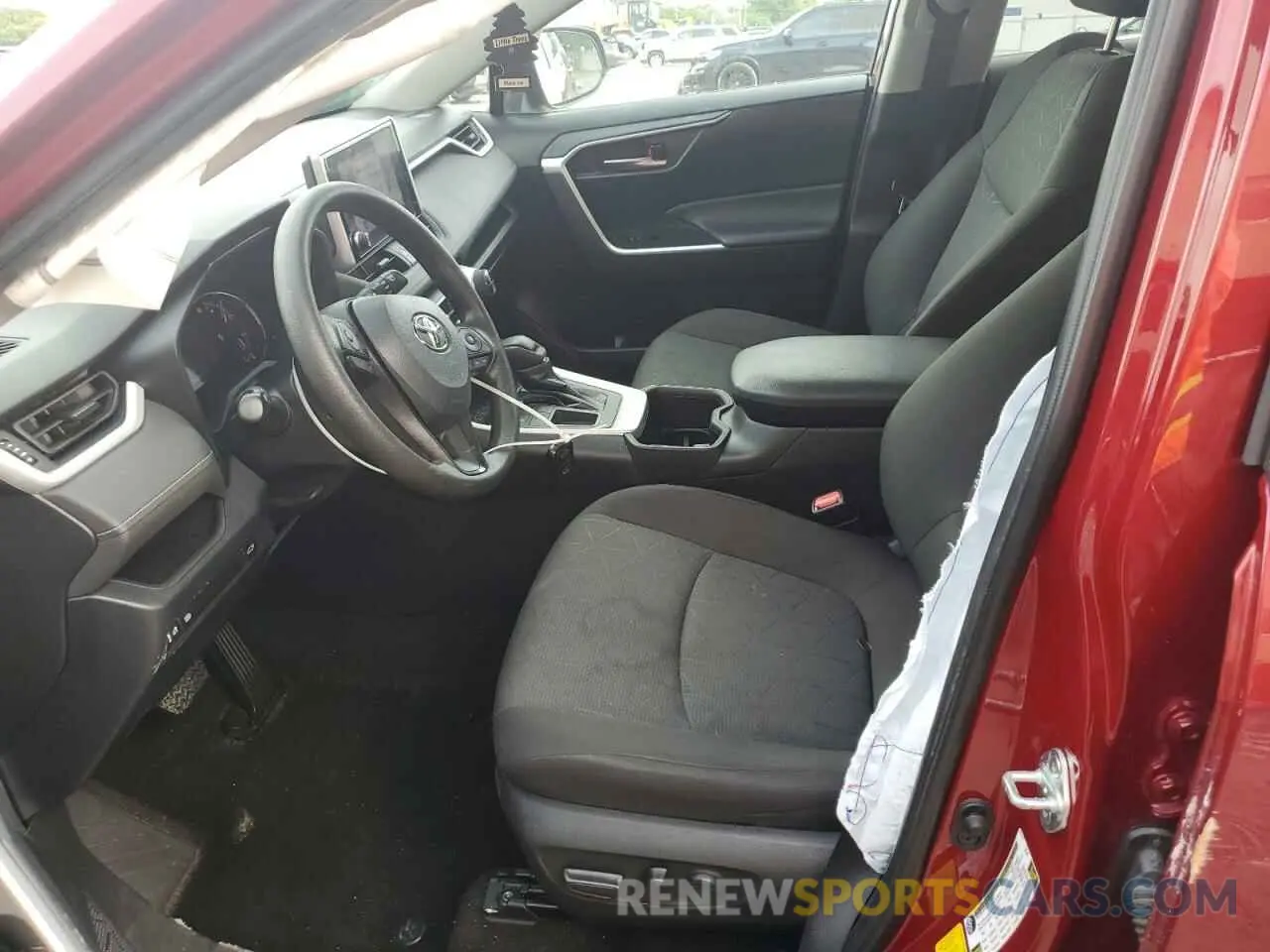 7 Photograph of a damaged car 2T3W1RFV3PW245881 TOYOTA RAV4 2023