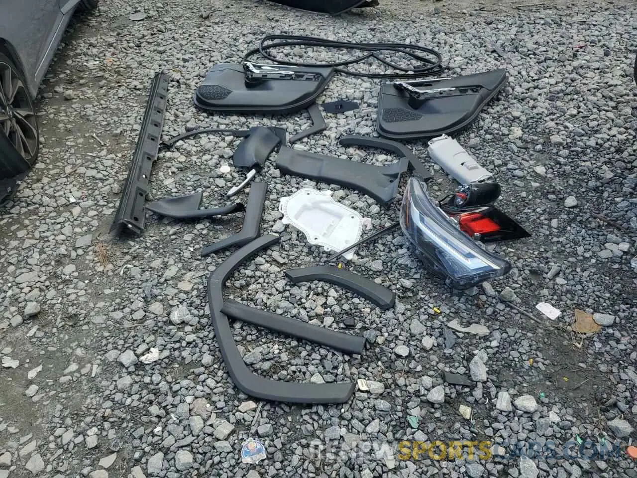 13 Photograph of a damaged car 2T3W1RFV4PC225463 TOYOTA RAV4 2023