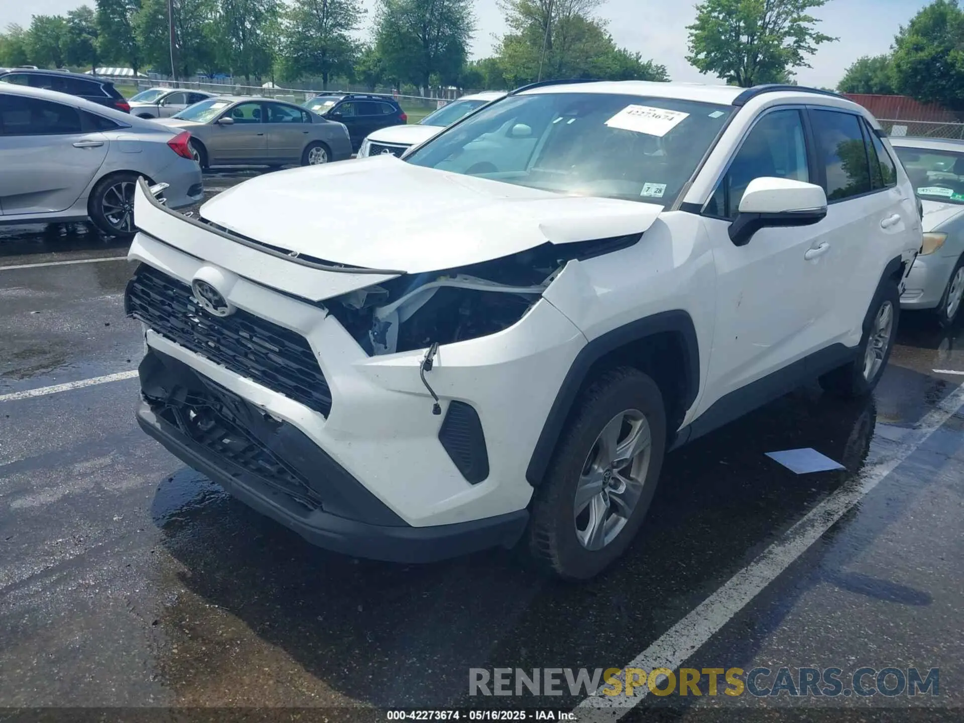 2 Photograph of a damaged car 2T3W1RFV4PC231599 TOYOTA RAV4 2023