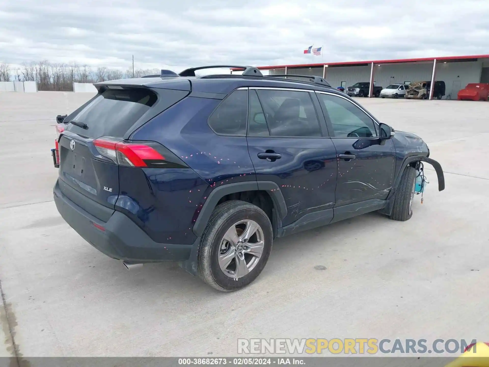 4 Photograph of a damaged car 2T3W1RFV4PW239670 TOYOTA RAV4 2023