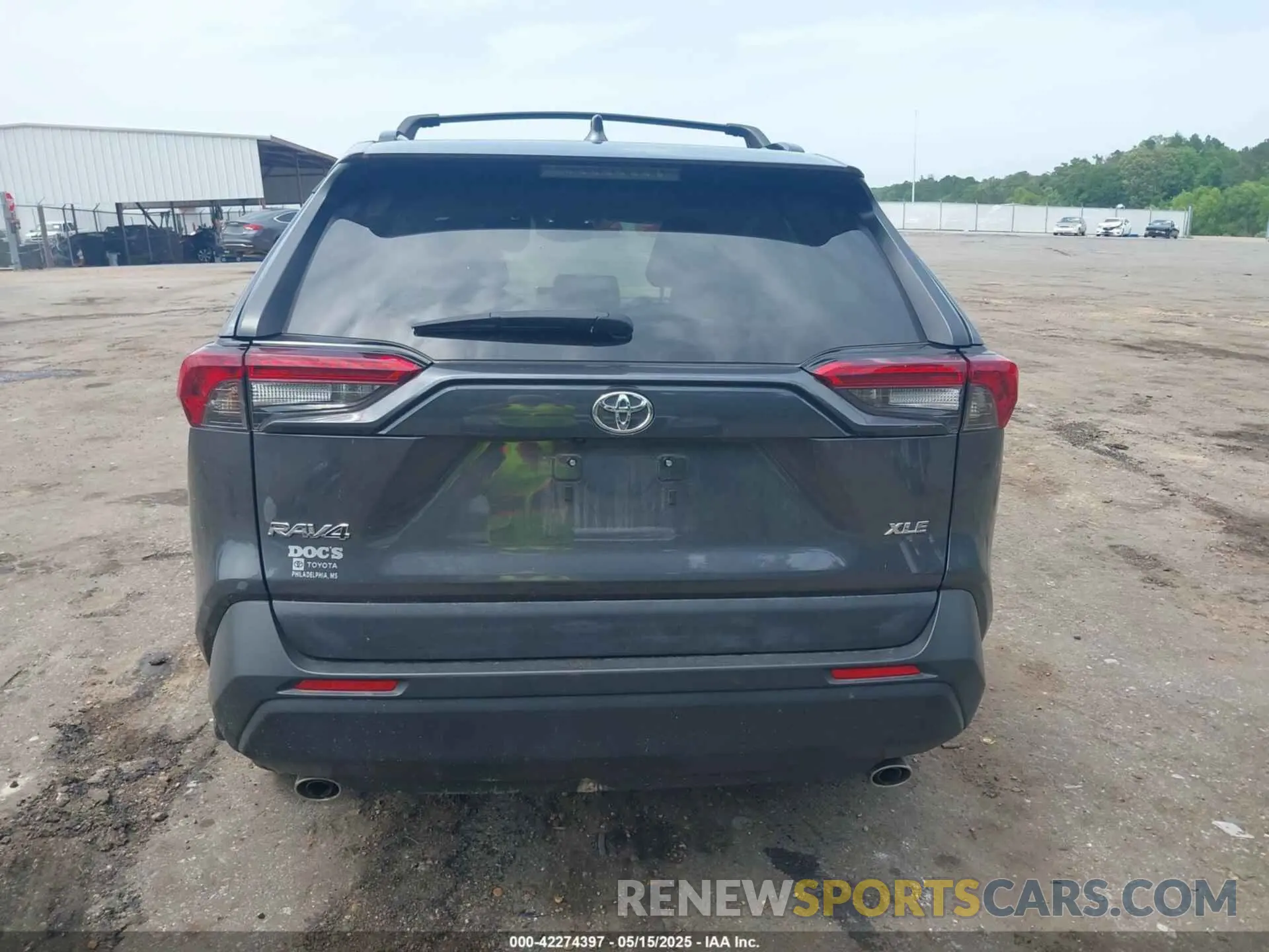 17 Photograph of a damaged car 2T3W1RFV4PW291476 TOYOTA RAV4 2023
