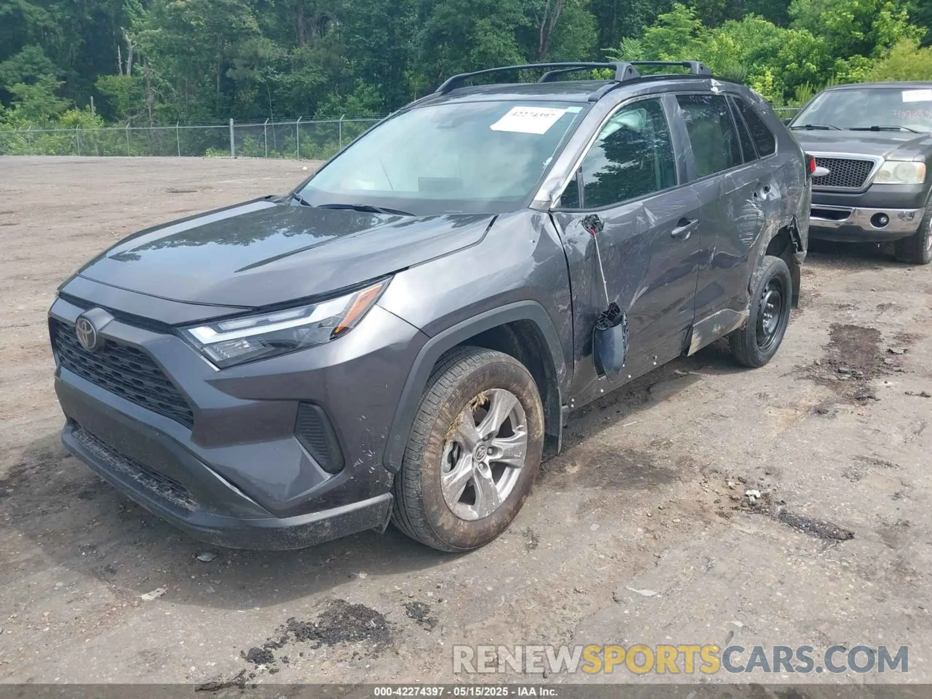 2 Photograph of a damaged car 2T3W1RFV4PW291476 TOYOTA RAV4 2023