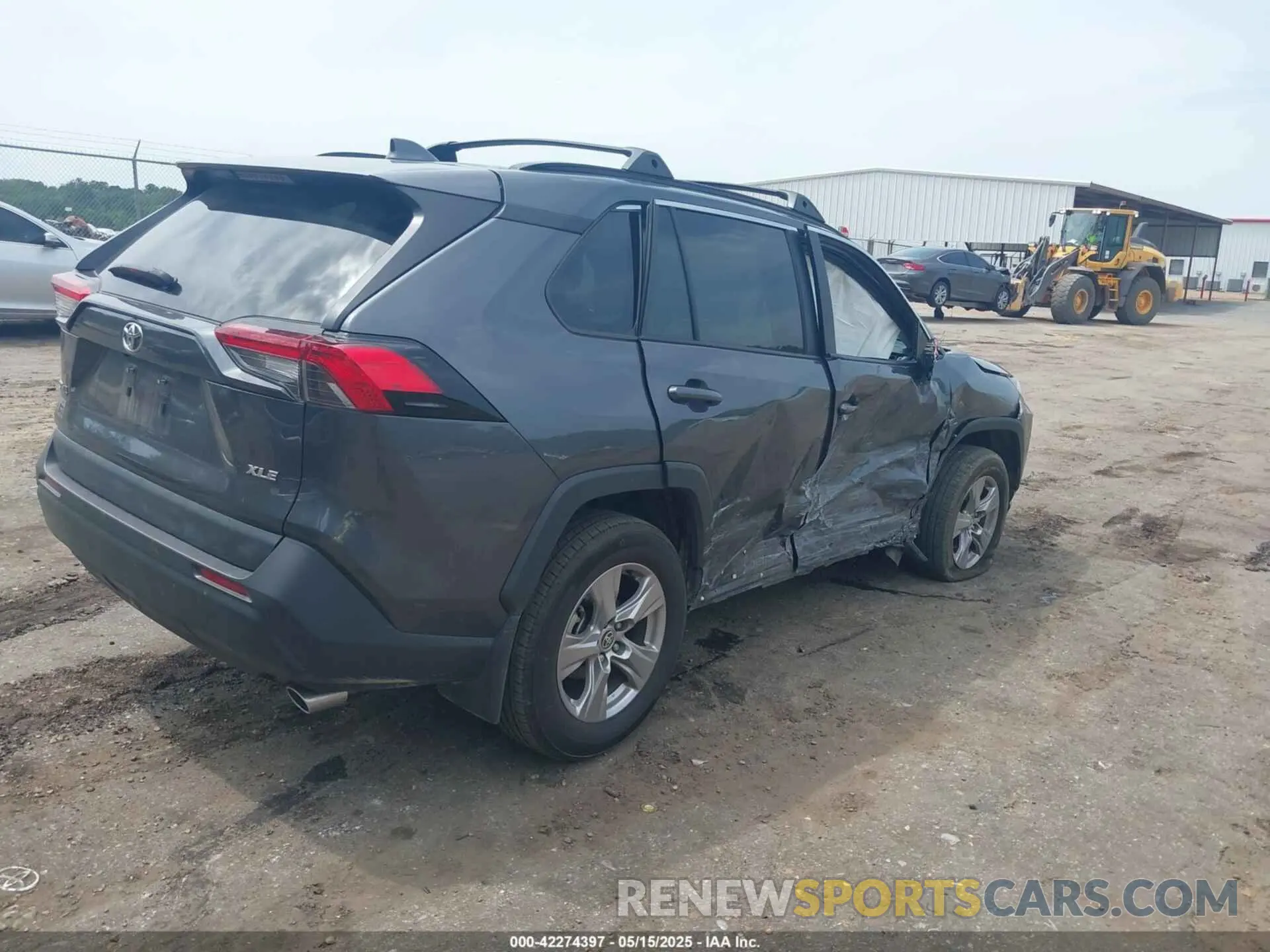 4 Photograph of a damaged car 2T3W1RFV4PW291476 TOYOTA RAV4 2023