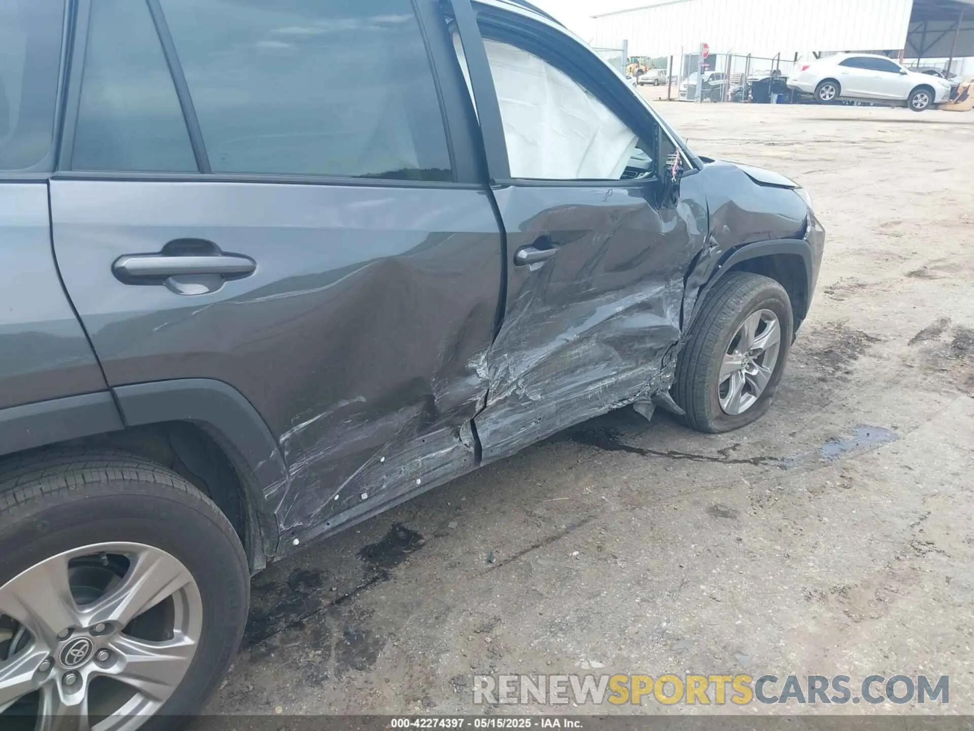 6 Photograph of a damaged car 2T3W1RFV4PW291476 TOYOTA RAV4 2023