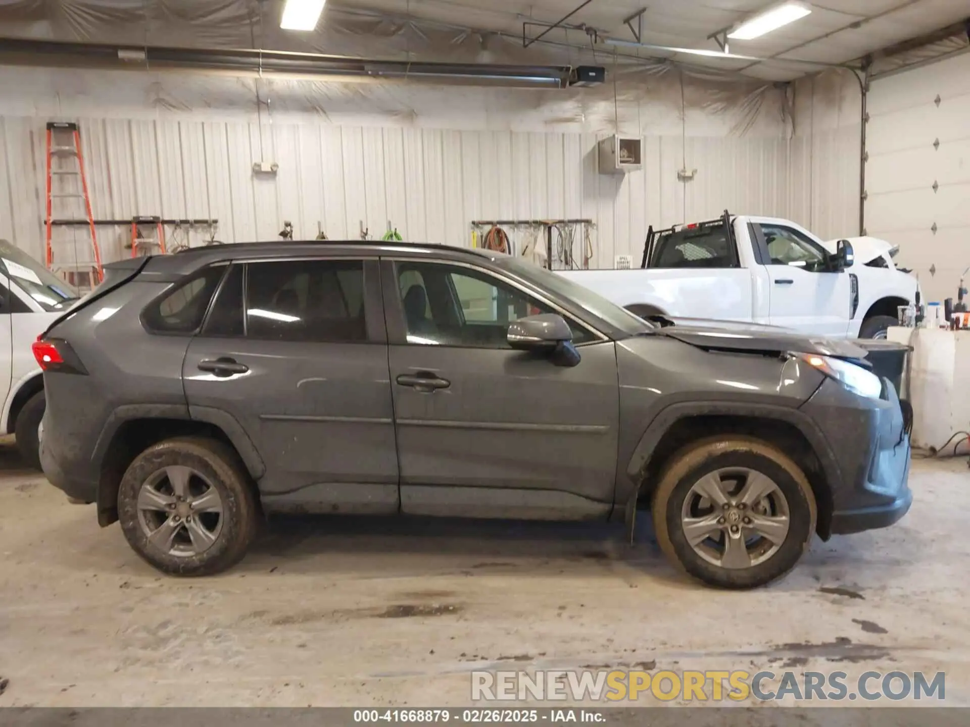 13 Photograph of a damaged car 2T3W1RFV4PW295950 TOYOTA RAV4 2023