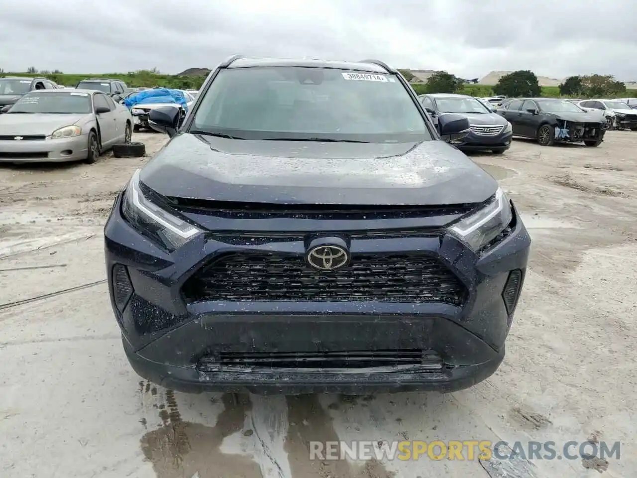 5 Photograph of a damaged car 2T3W1RFV5PW249382 TOYOTA RAV4 2023