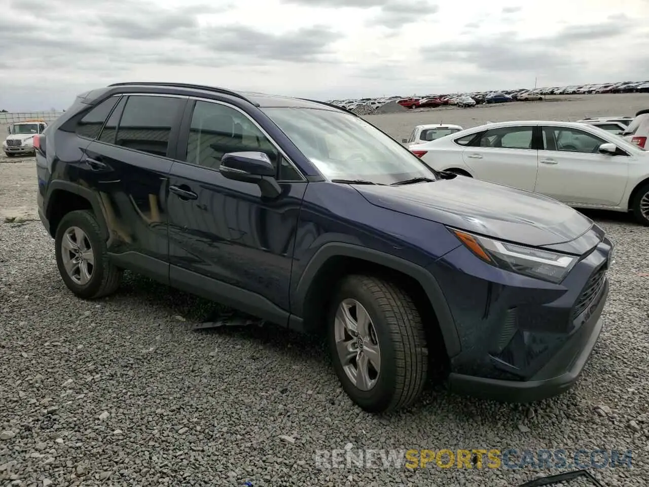 4 Photograph of a damaged car 2T3W1RFV5PW261810 TOYOTA RAV4 2023