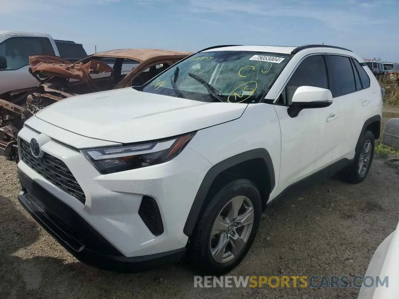 1 Photograph of a damaged car 2T3W1RFV5PW293835 TOYOTA RAV4 2023