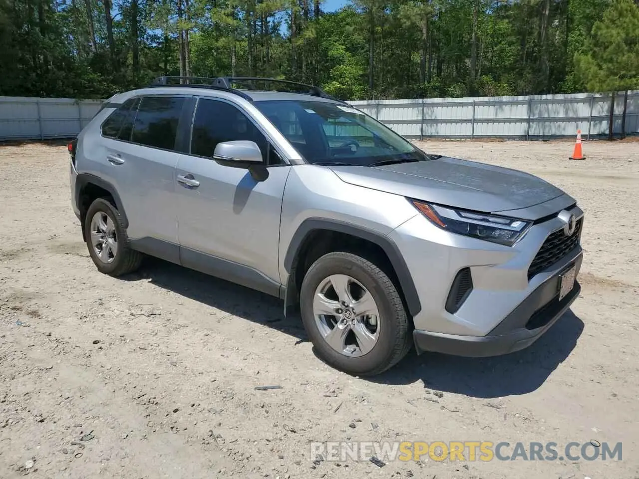4 Photograph of a damaged car 2T3W1RFV7PC215655 TOYOTA RAV4 2023
