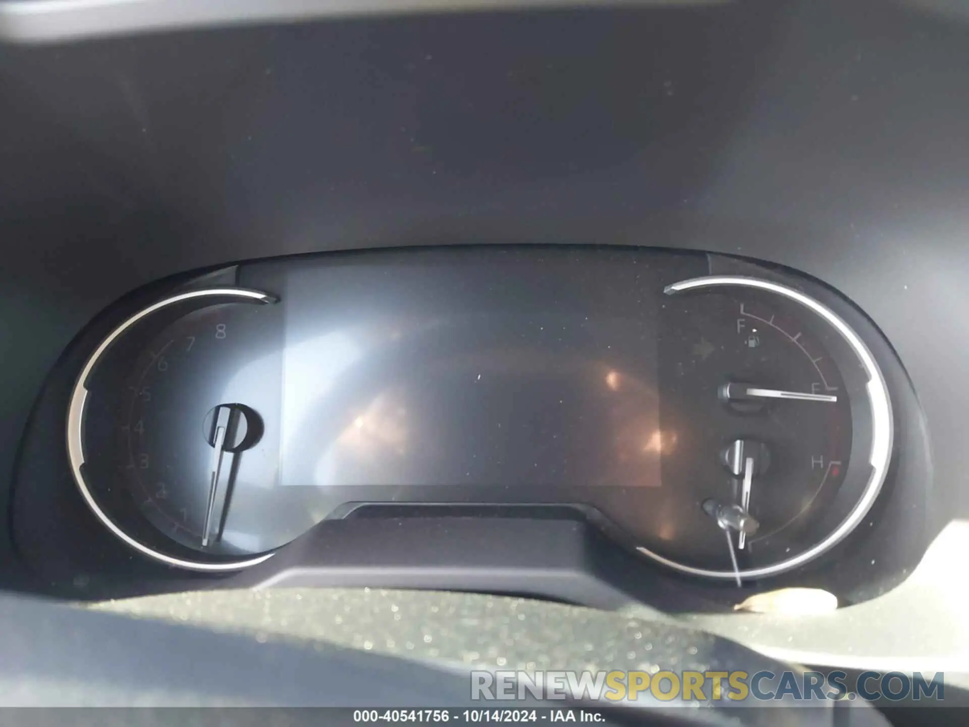 7 Photograph of a damaged car 2T3W1RFV7PW299913 TOYOTA RAV4 2023