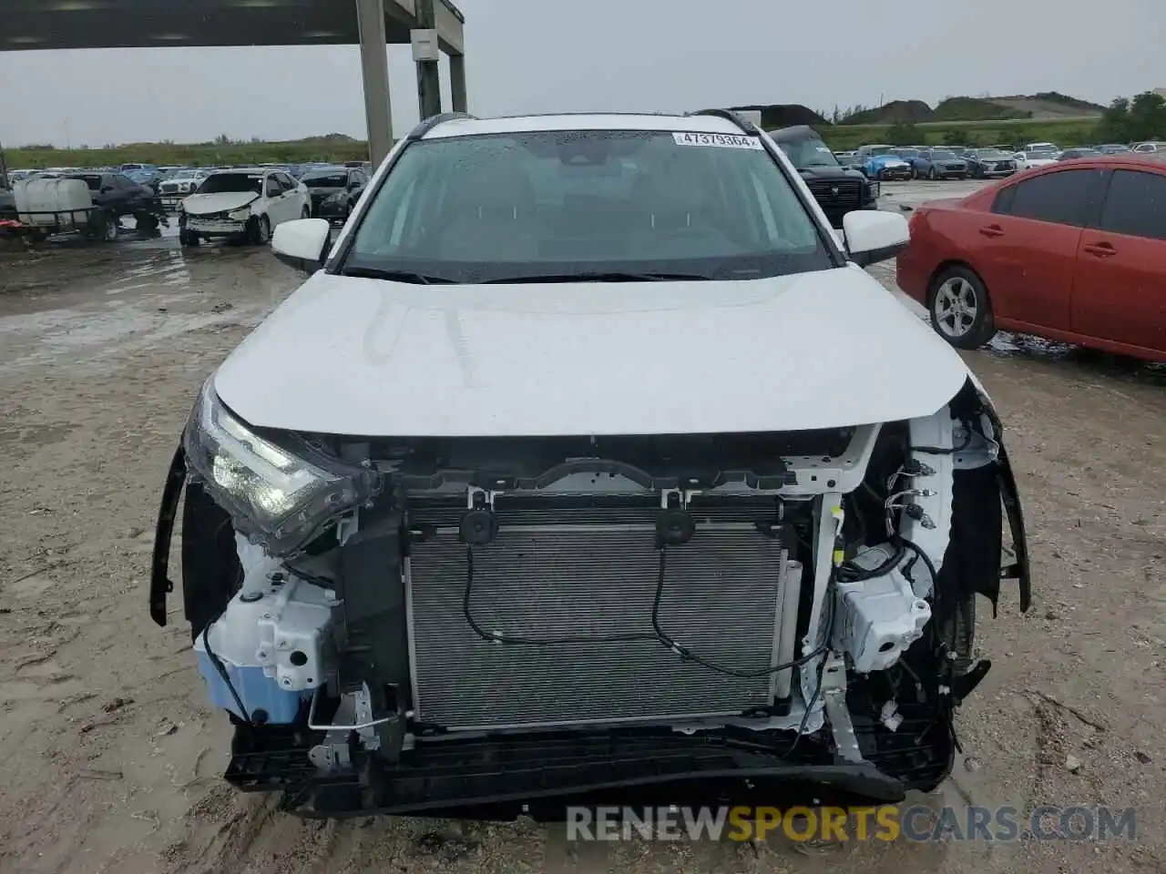 5 Photograph of a damaged car 2T3W1RFV8PC230990 TOYOTA RAV4 2023