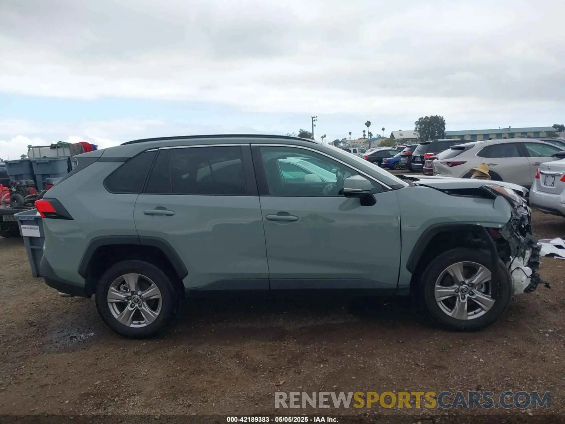 13 Photograph of a damaged car 2T3W1RFV8PW239168 TOYOTA RAV4 2023