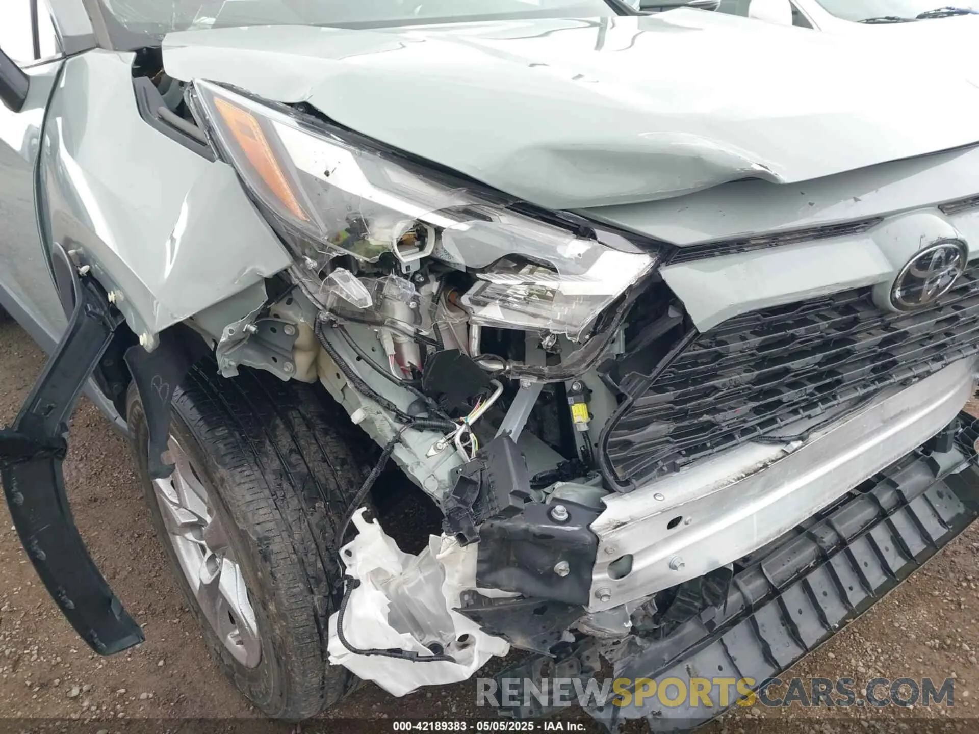 6 Photograph of a damaged car 2T3W1RFV8PW239168 TOYOTA RAV4 2023