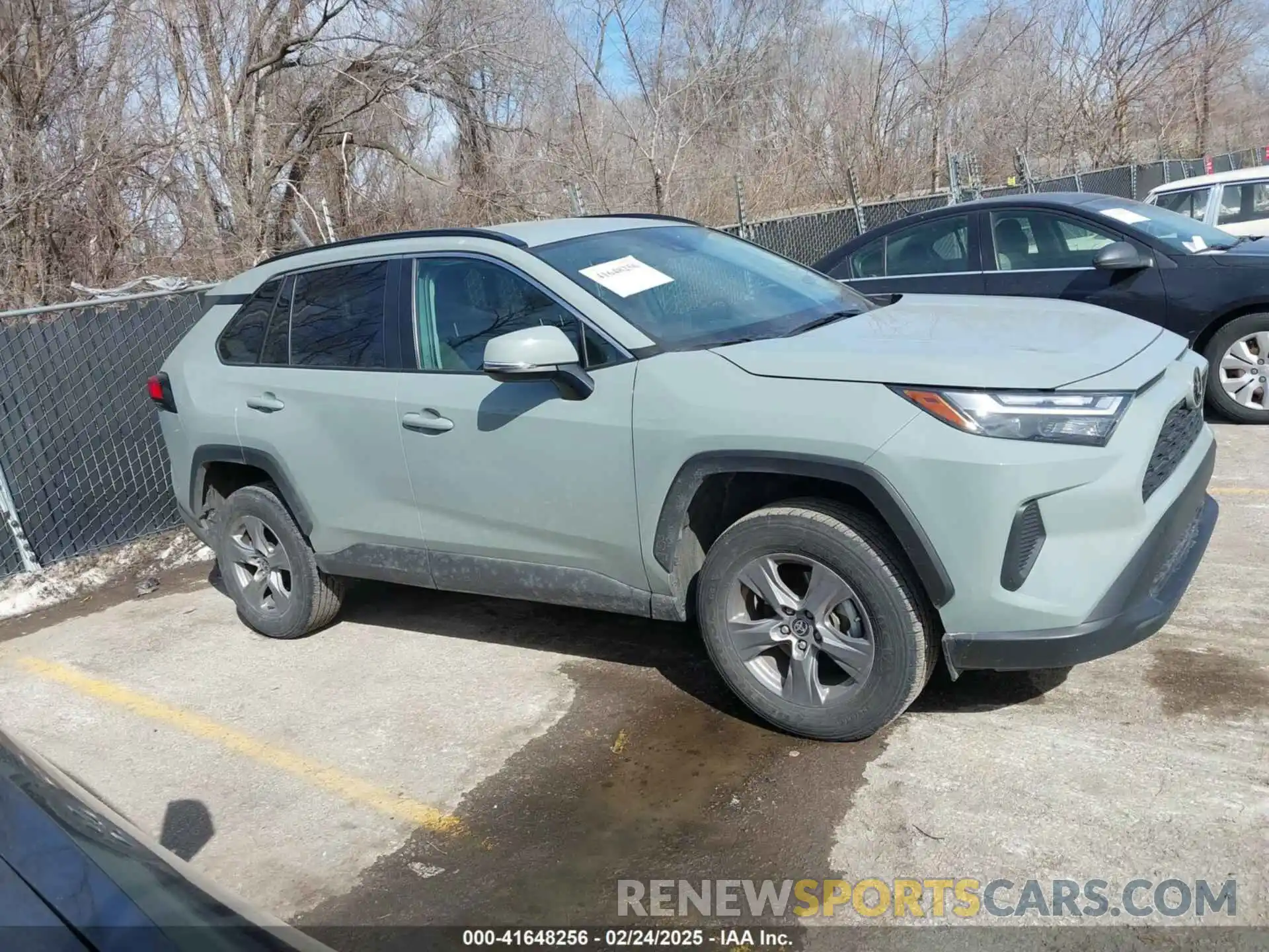 13 Photograph of a damaged car 2T3W1RFV8PW265267 TOYOTA RAV4 2023