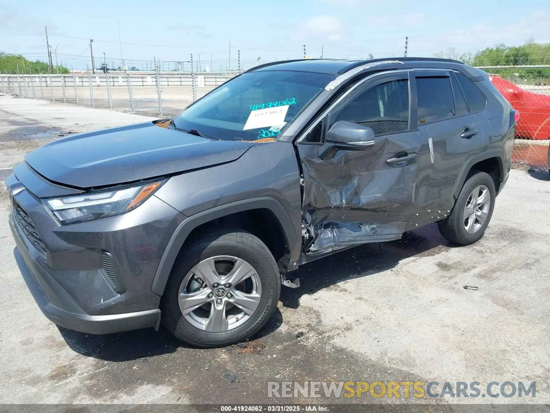 14 Photograph of a damaged car 2T3W1RFV8PW296342 TOYOTA RAV4 2023