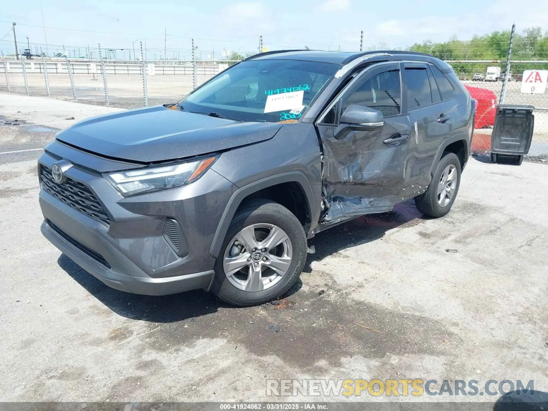 2 Photograph of a damaged car 2T3W1RFV8PW296342 TOYOTA RAV4 2023