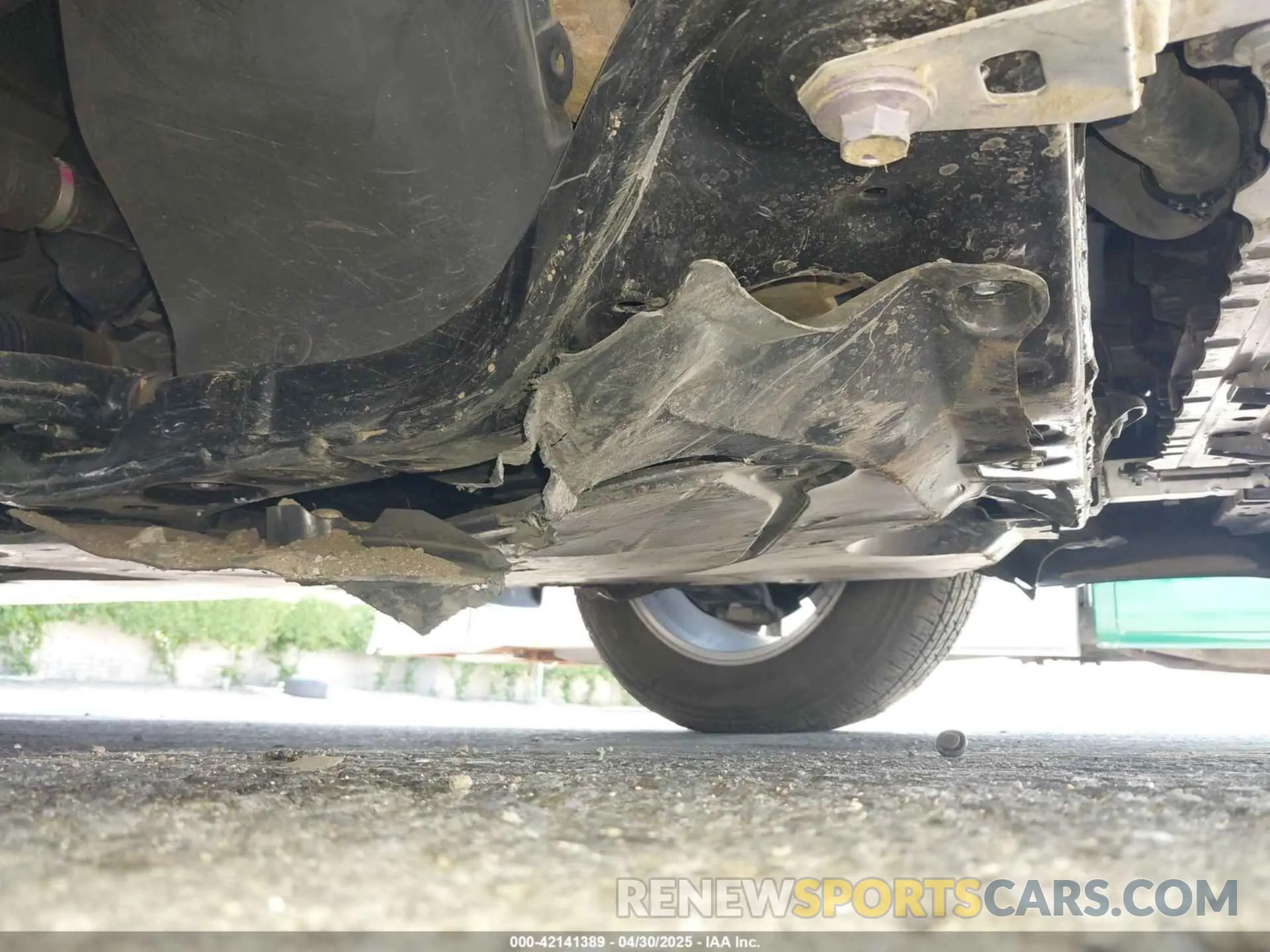 11 Photograph of a damaged car 2T3W1RFV8PW298351 TOYOTA RAV4 2023