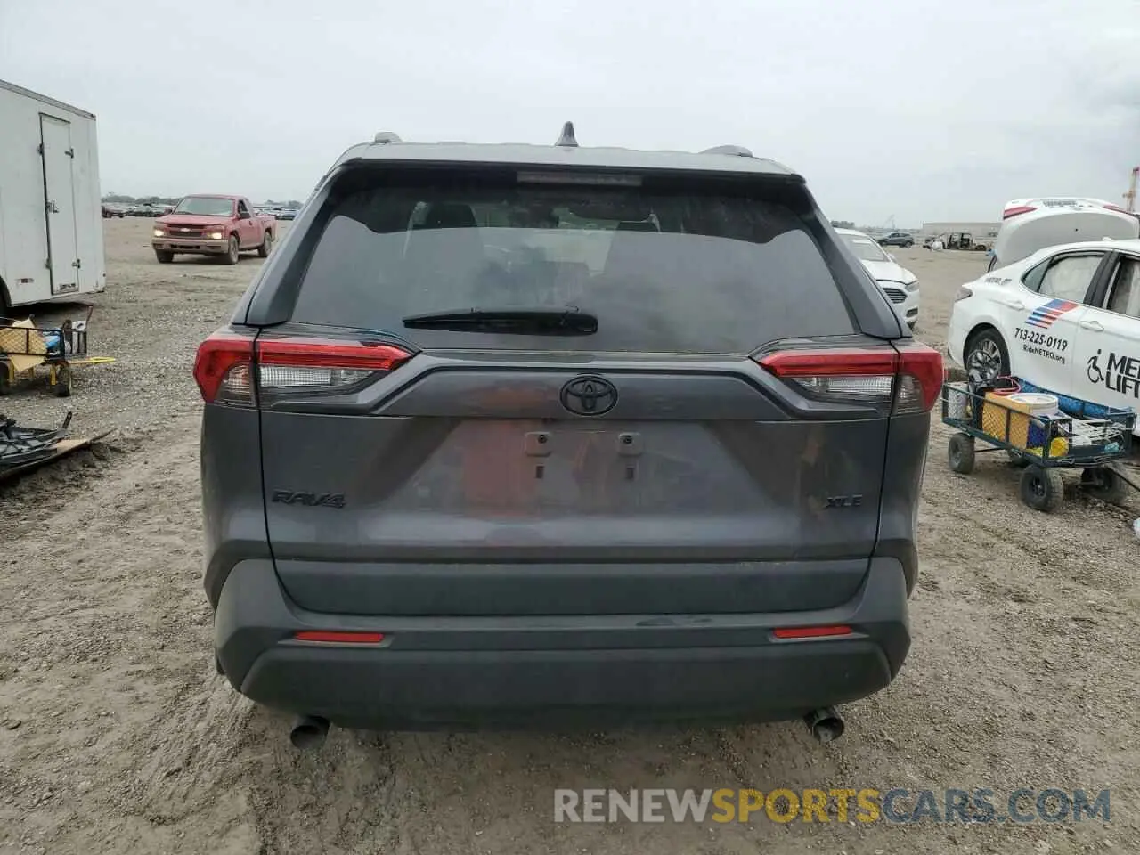 6 Photograph of a damaged car 2T3W1RFV9PC233798 TOYOTA RAV4 2023