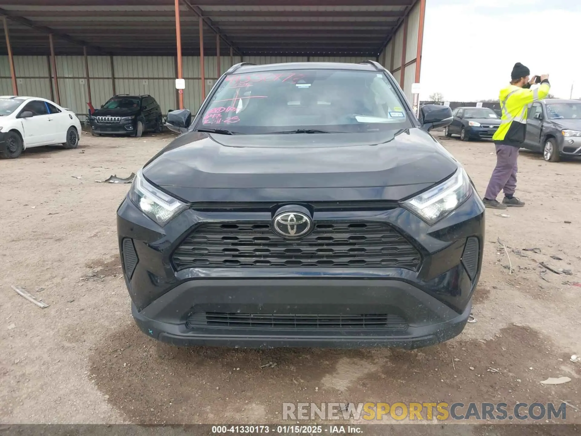 13 Photograph of a damaged car 2T3W1RFV9PW286693 TOYOTA RAV4 2023