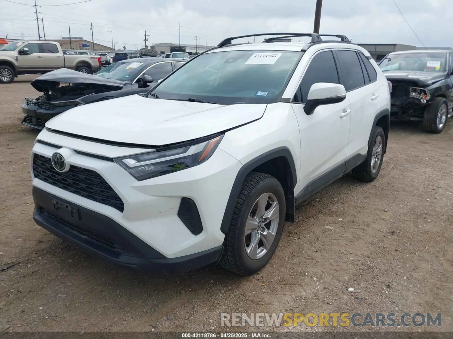 2 Photograph of a damaged car 2T3W1RFVXPC216590 TOYOTA RAV4 2023