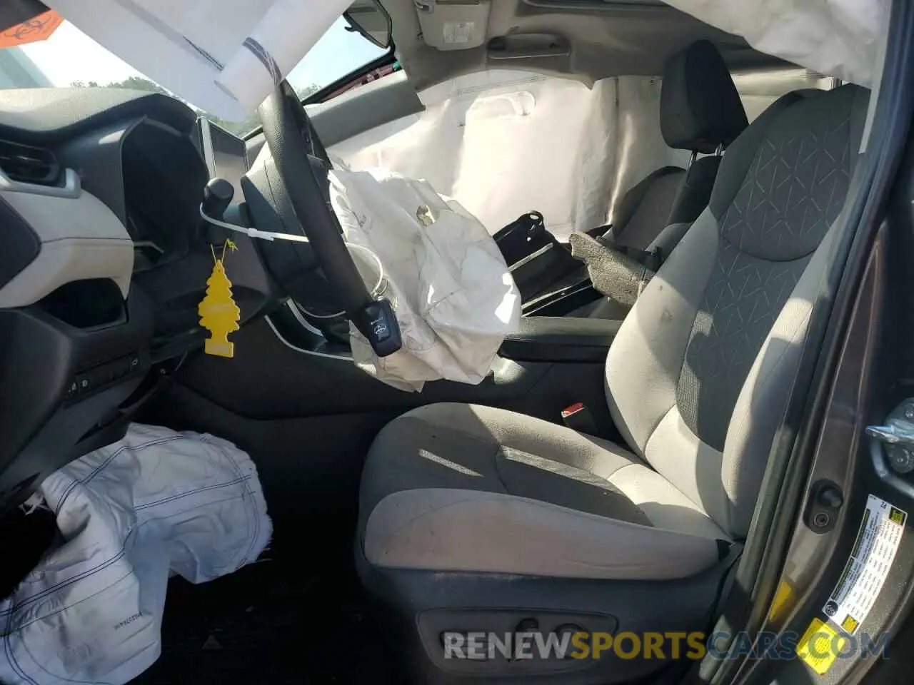 7 Photograph of a damaged car 2T3W1RFVXPC222549 TOYOTA RAV4 2023