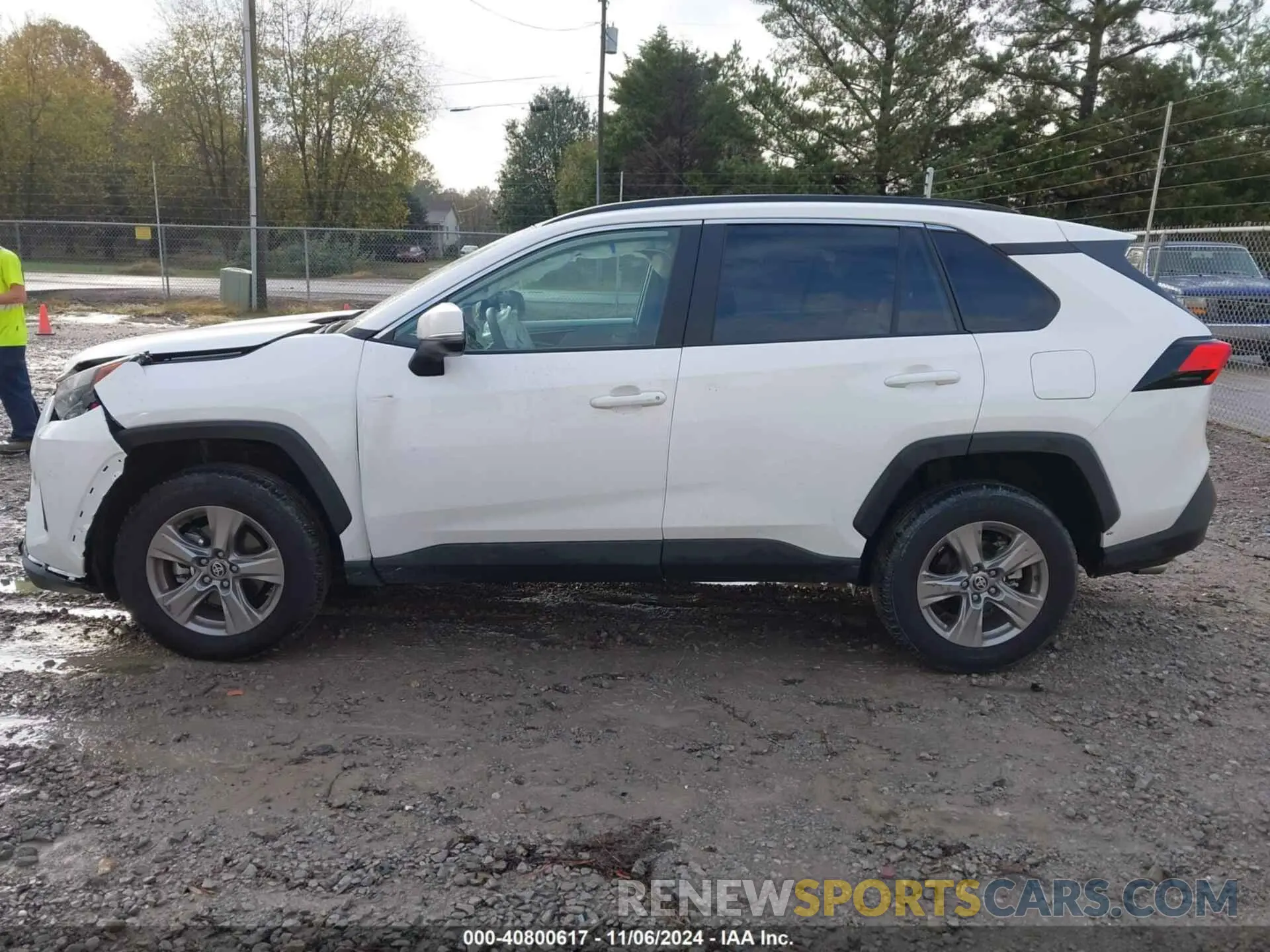 14 Photograph of a damaged car 2T3W1RFVXPC247144 TOYOTA RAV4 2023