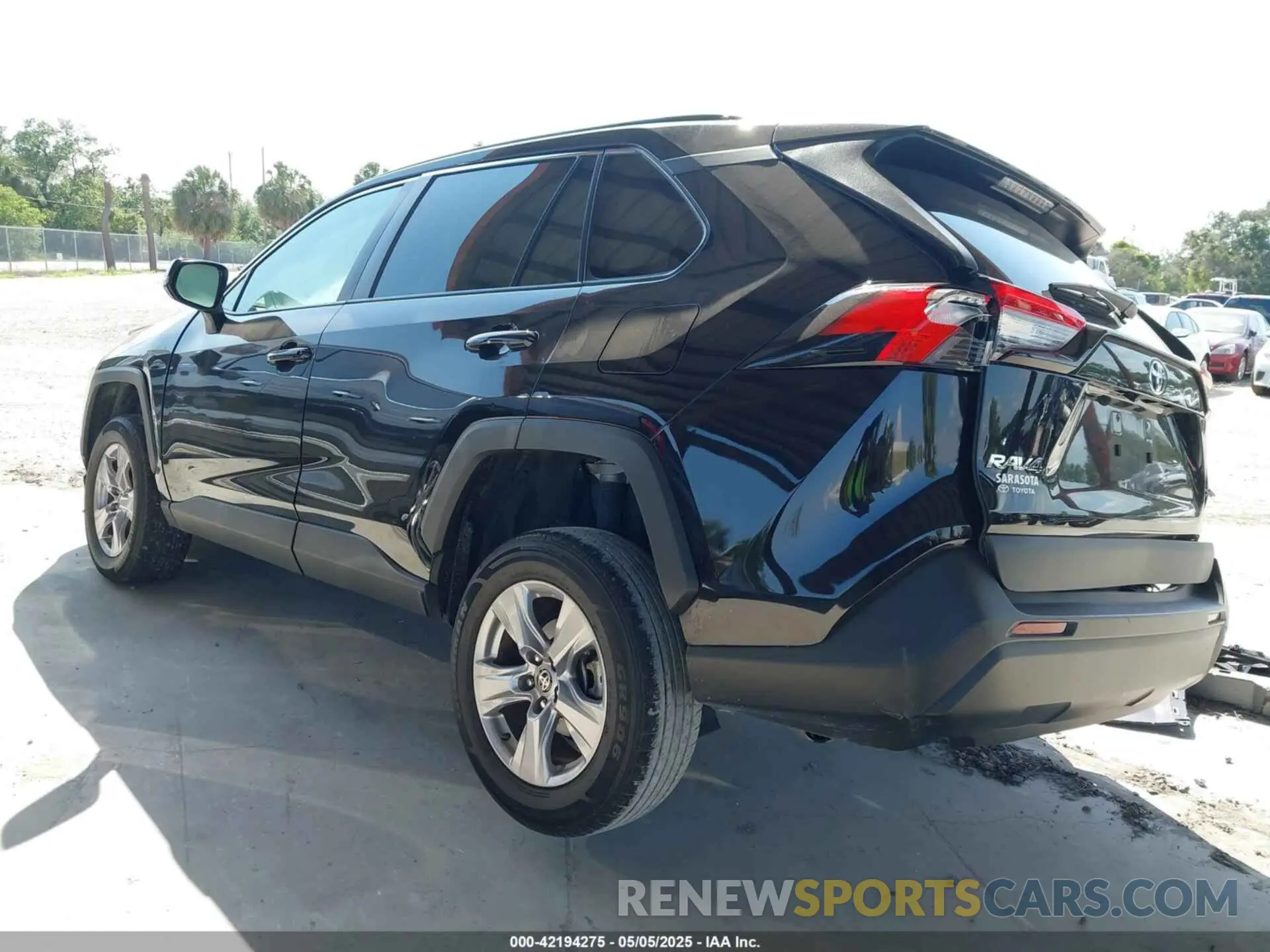 3 Photograph of a damaged car 2T3W1RFVXPW249197 TOYOTA RAV4 2023