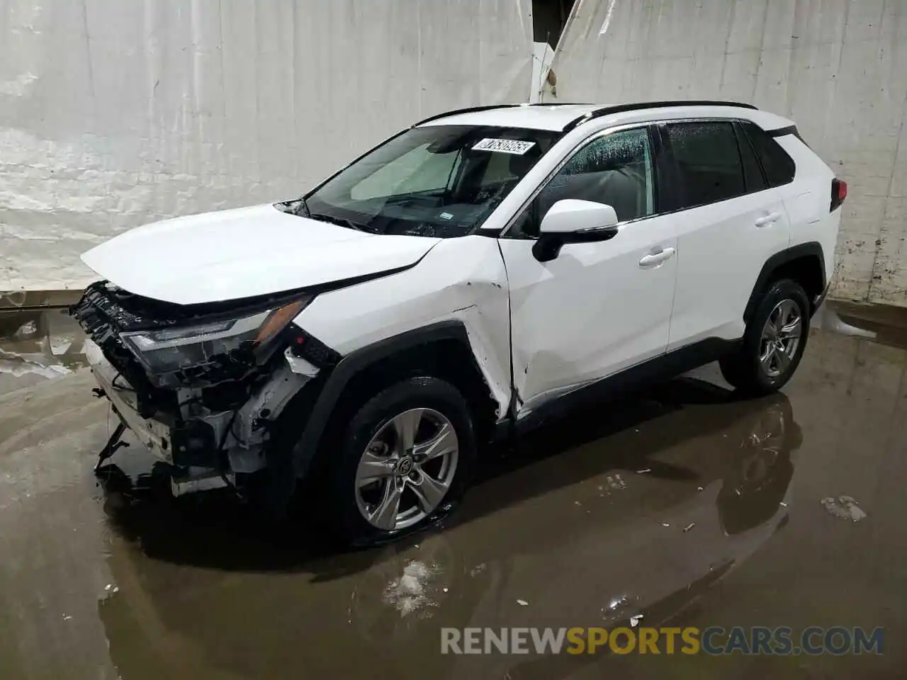 1 Photograph of a damaged car 2T3W1RFVXPW264038 TOYOTA RAV4 2023