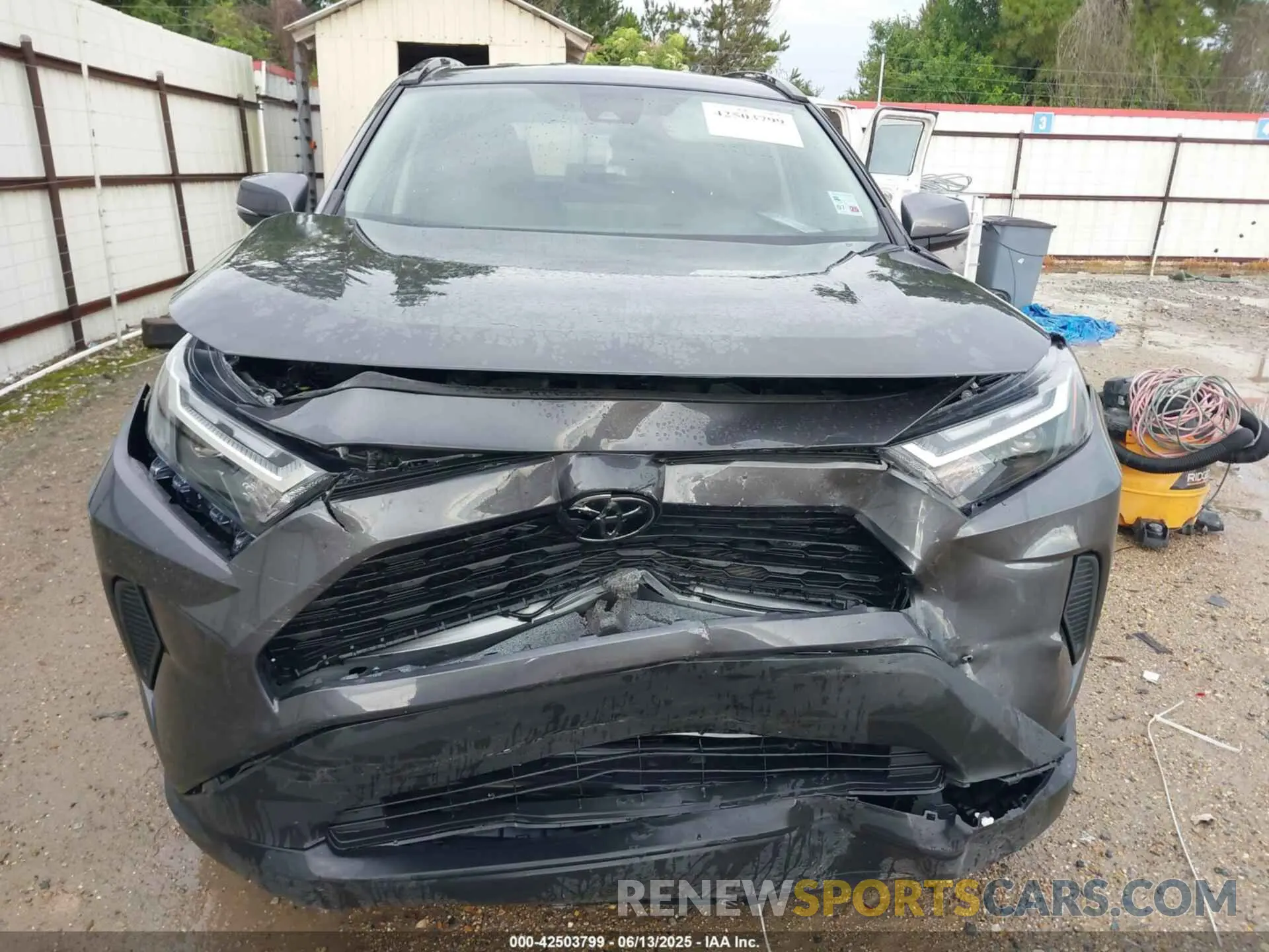 6 Photograph of a damaged car 2T3W1RFVXPW283270 TOYOTA RAV4 2023