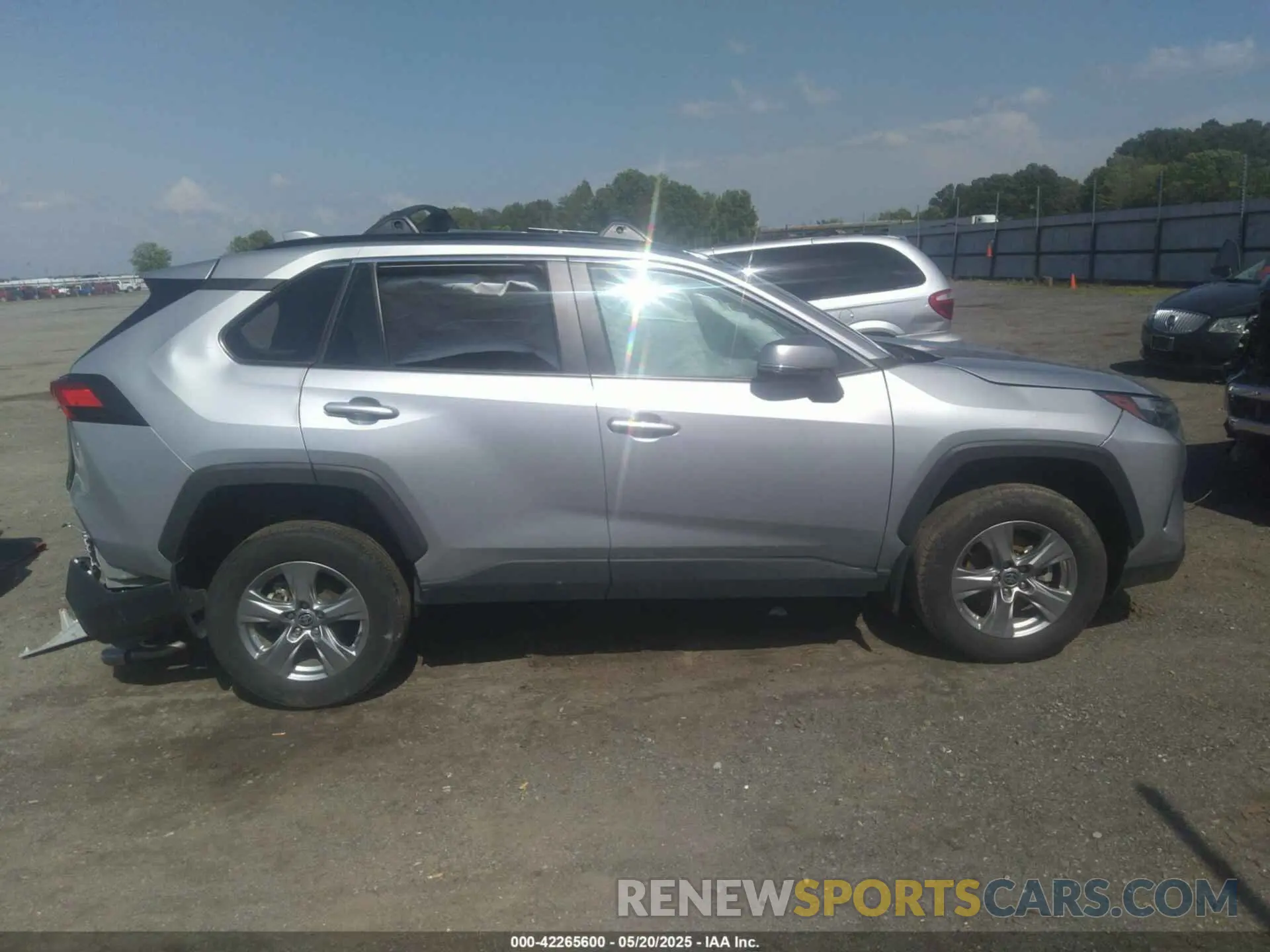 13 Photograph of a damaged car 2T3W1RFVXPW288226 TOYOTA RAV4 2023