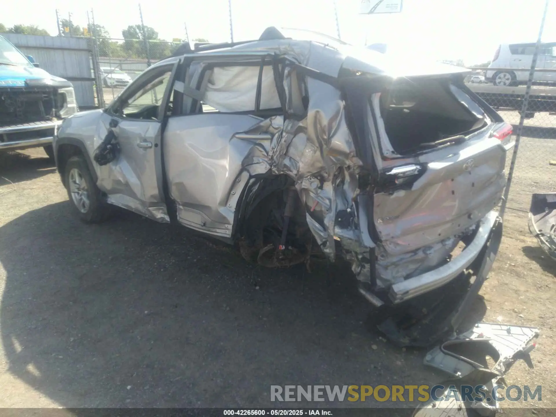3 Photograph of a damaged car 2T3W1RFVXPW288226 TOYOTA RAV4 2023