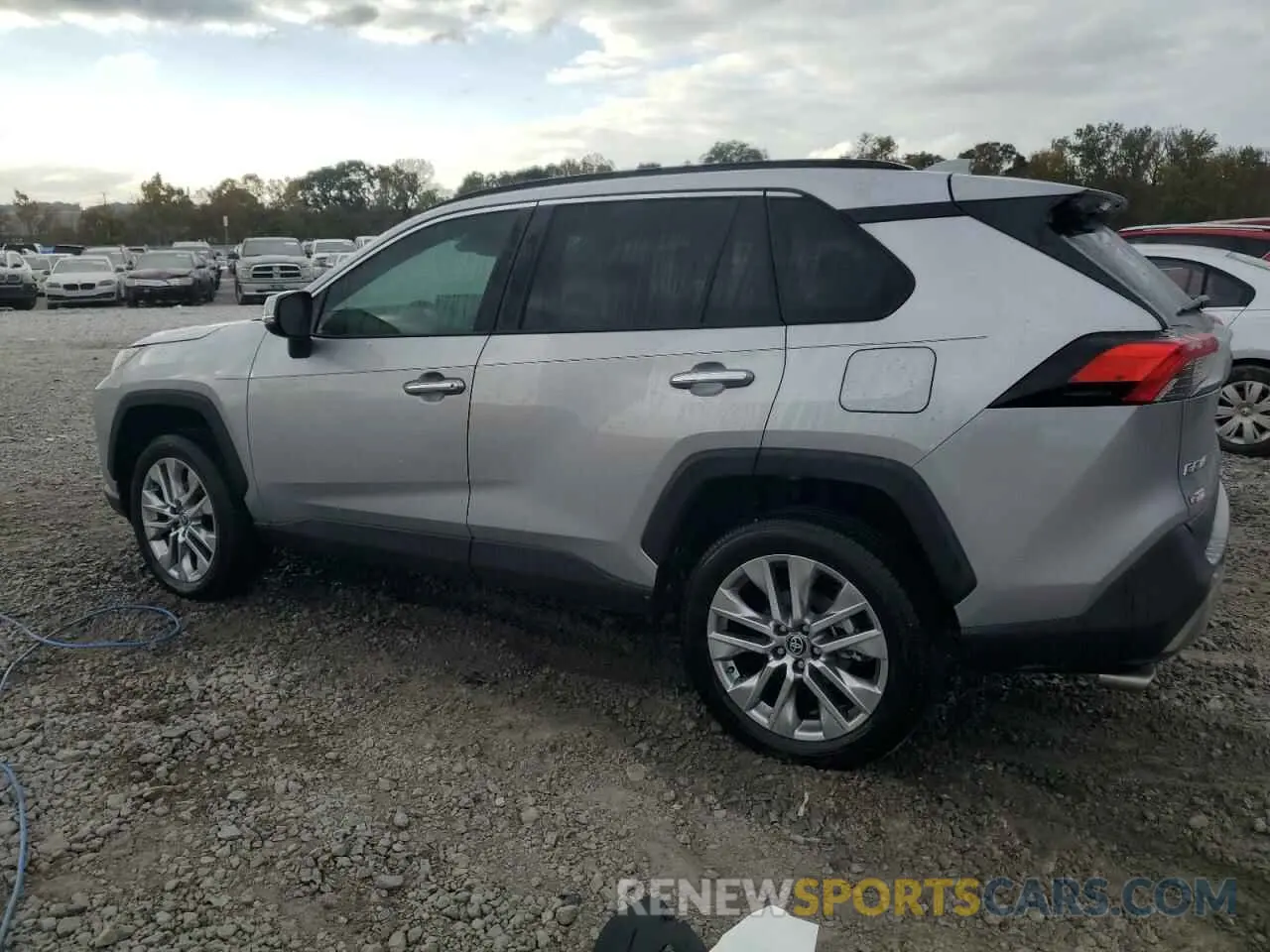 2 Photograph of a damaged car 2T3Y1RFV2PC249320 TOYOTA RAV4 2023