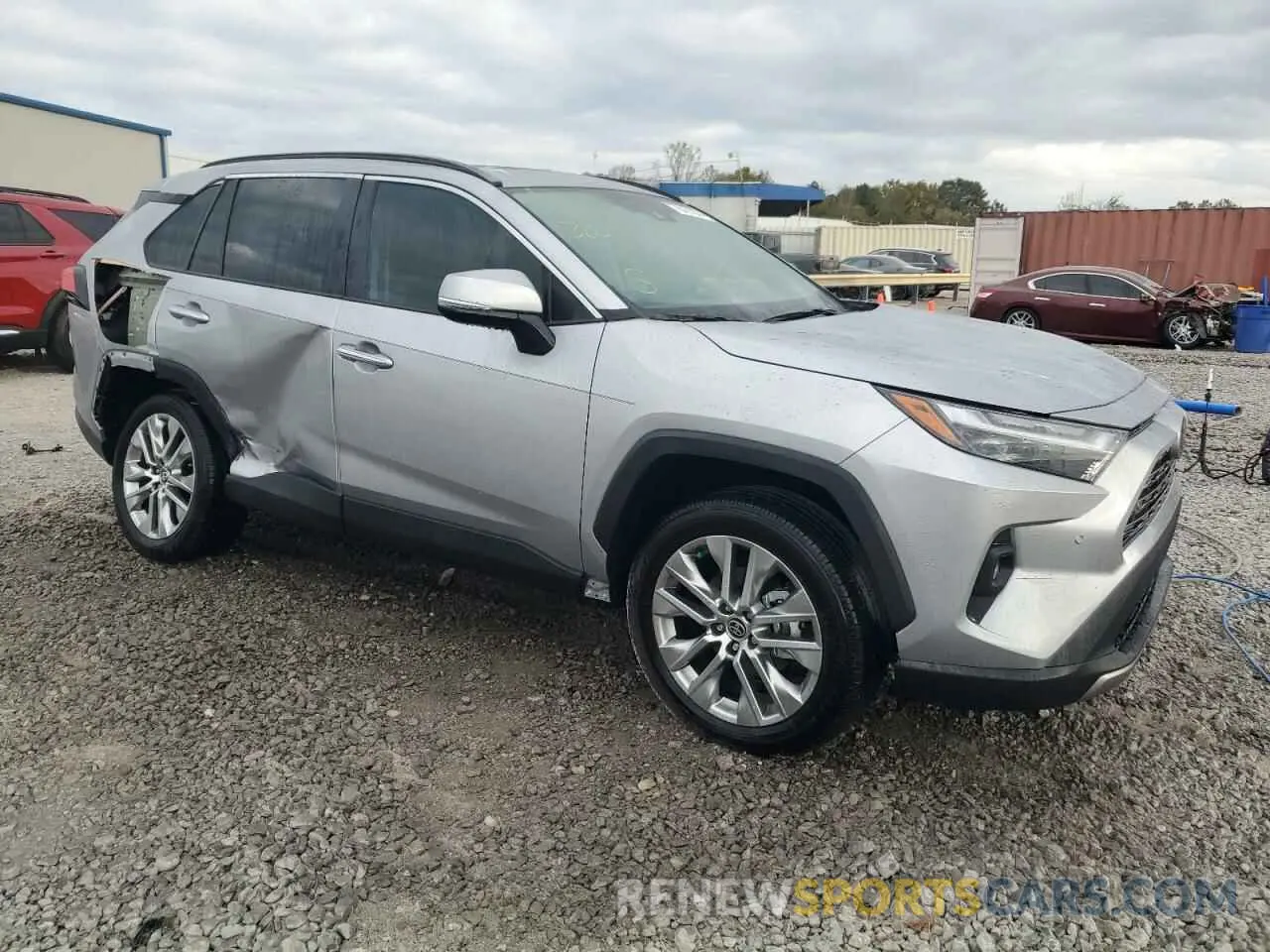 4 Photograph of a damaged car 2T3Y1RFV2PC249320 TOYOTA RAV4 2023