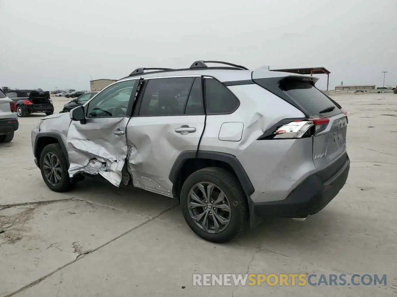 2 Photograph of a damaged car 4T3B6RFV0PU135399 TOYOTA RAV4 2023