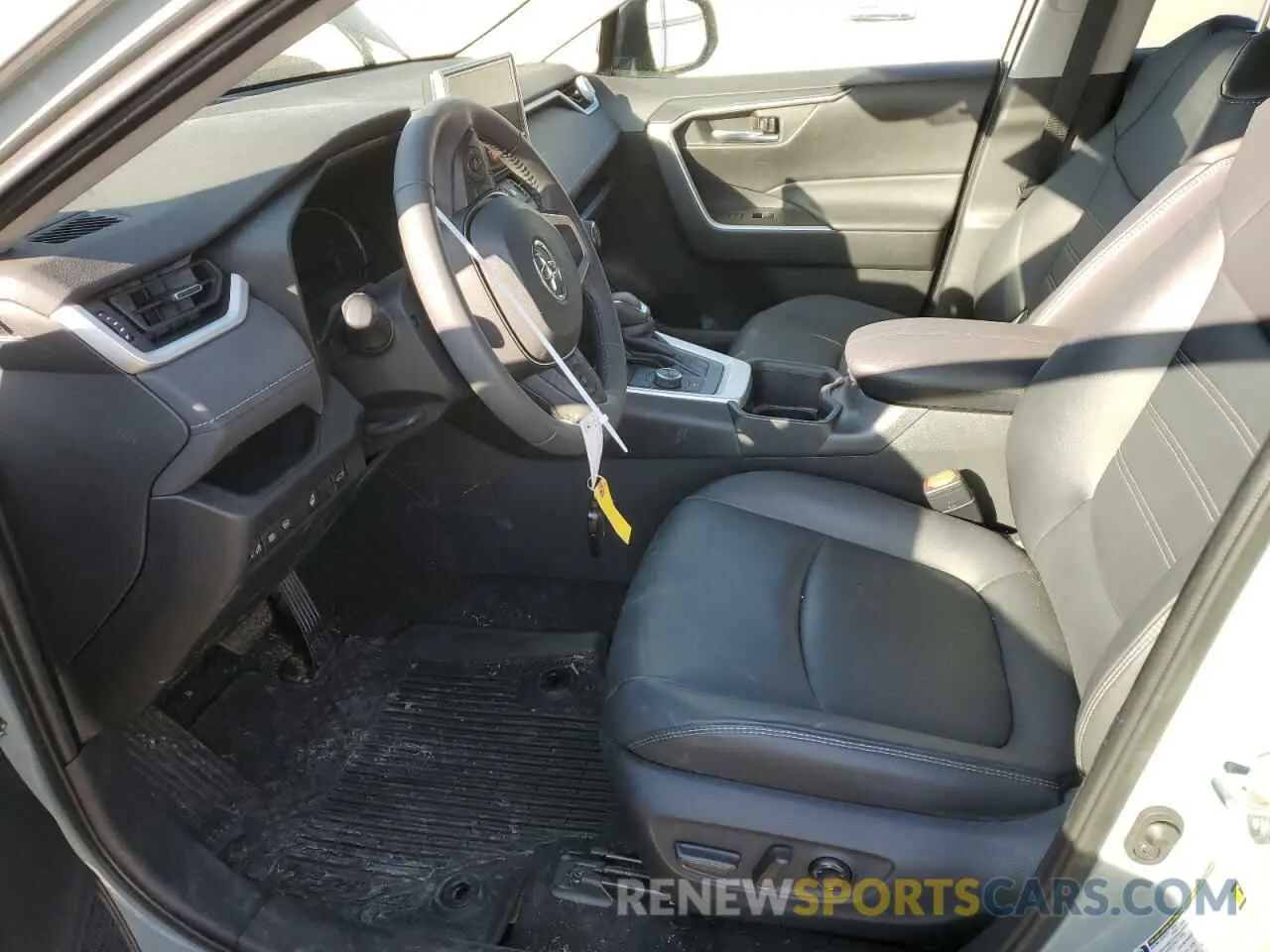 7 Photograph of a damaged car 4T3B6RFV7PU139028 TOYOTA RAV4 2023